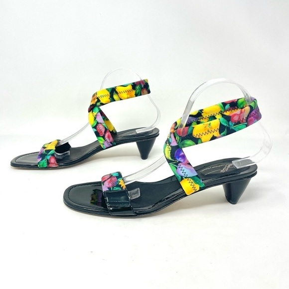 Donald J. Pliner Floral Neoprene Stretch Strap Kitten Heel Sandals Size 10.5 - Picture 5 of 11